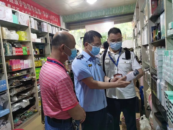 广西食品药品检验所“技术+监管”构筑化妆品安全防线